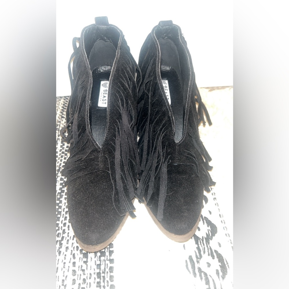 Boutique fringe Booties